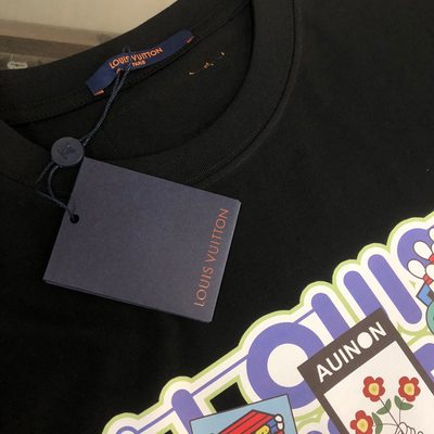 Louis Vuitton T-shirt — 4