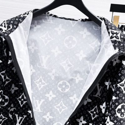 Louis Vuitton windbreaker and shorts set — 4