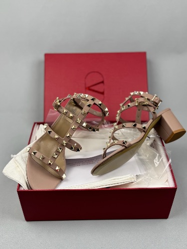Valentino Garavani Rockstud sandals