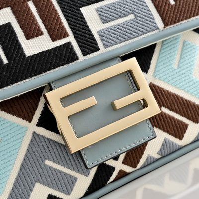 Fendi Baguette bag (T) — 3