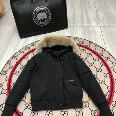 Canada Goose Chilliwack Down Bomber Jacket