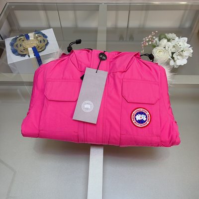 Canada Goose-style expedition winter parka jacket — 4
