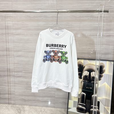 Burberry crewneck sweatshirt