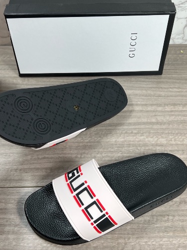 Gucci Stripe Rubber Slide Sandals — 4