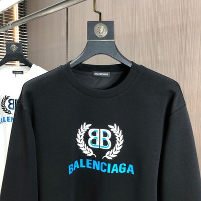Balenciaga sweatshirt — 4
