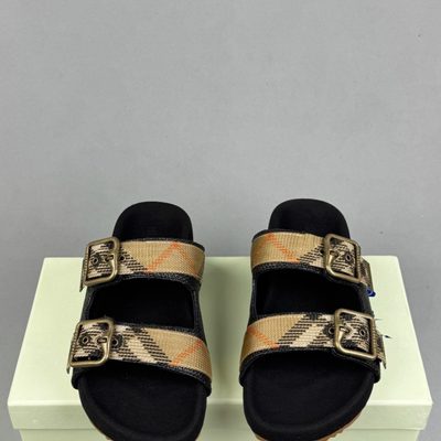 Burberry Urchin check suede flat sandals — 3