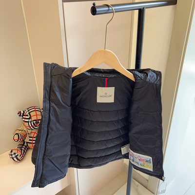 Moncler Enfant navy blue hooded puffer jacket — 6