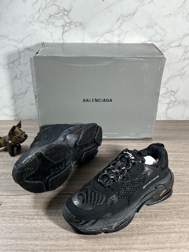 Balenciaga Triple S sneakers — 4