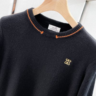 Hermes sweater — 3