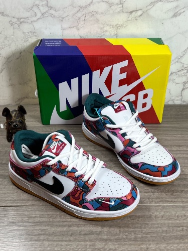 Nike SB Dunk Low Pro Parra Abstract Art sneakers
