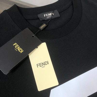 Fendi T-shirt — 3