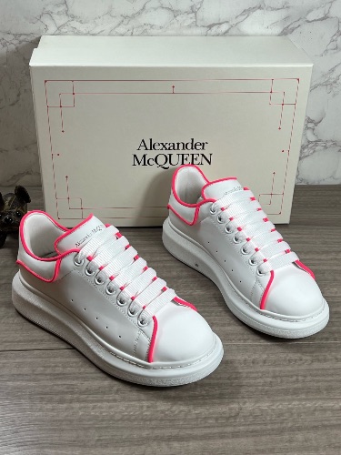 Alexander McQueen Oversized Sneakers