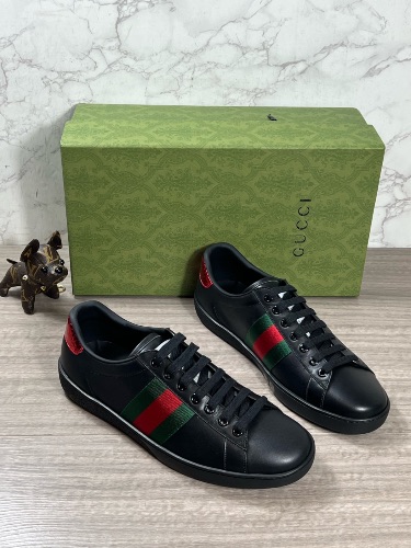 Gucci Ace leather sneakers
