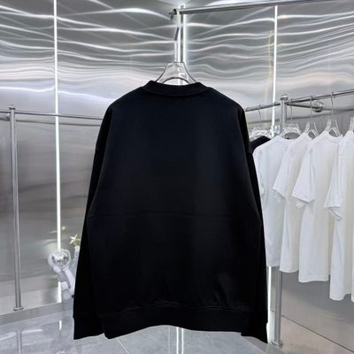 Gucci sweatshirt — 7