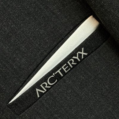 Arcteryx matching set featuring a zip-up jacket and wide-leg trousers — 7