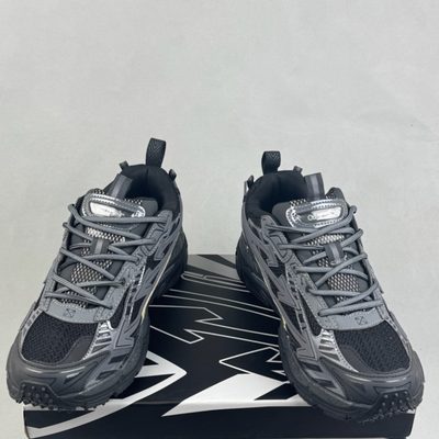 Off-White "Be Right Back" sneakers — 4