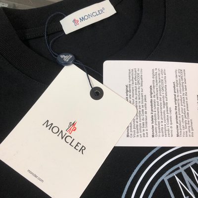 Moncler T-shirt — 3