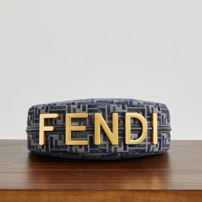 Fendi Fendigraphy Shoulder Bag (T) — 3