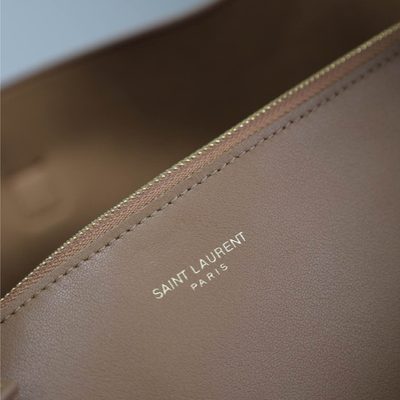 Saint Laurent Le 5 à 7 supple shoulder bag — 6