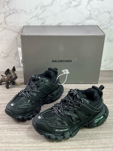 Balenciaga Track trainers in triple black — 3