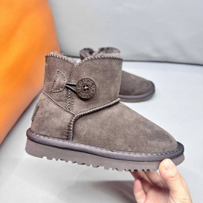 UGG-style short winter boots — 8