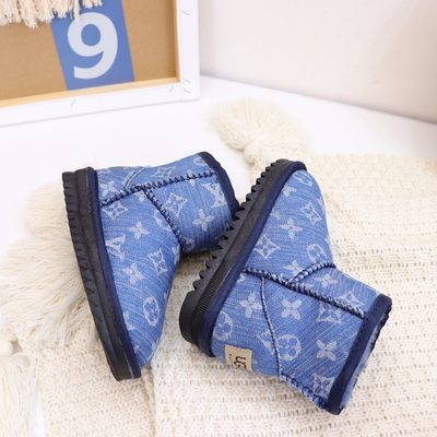 UGG short suede-style winter ankle boots — 5