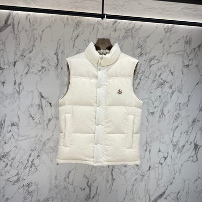 Moncler Men's Verone Reversible Short Down Jacket — 3