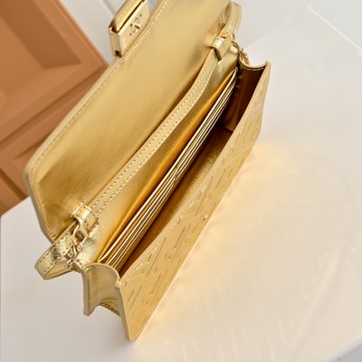 Fendi Baguette Wallet on Chain (T) — 9