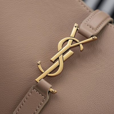 Saint Laurent Le 5 à 7 Supple shoulder bag — 8