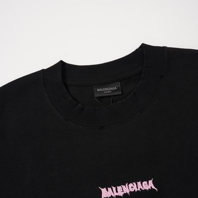 Balenciaga Sketchy Logo T-shirt — 9