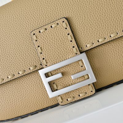 Fendi Baguette Selleria bag (T) — 4