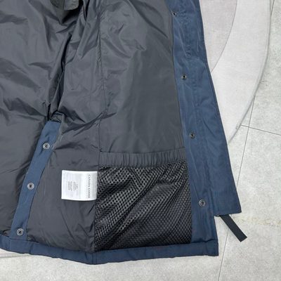 Canada Goose Women's Shelburne Parka — 12