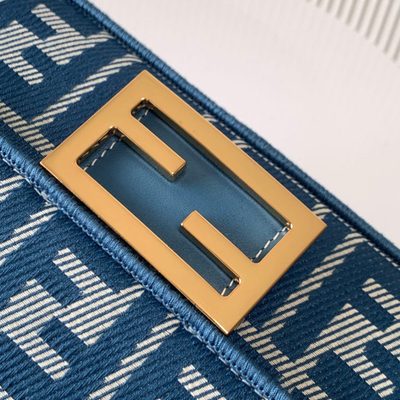 Fendi Baguette bag (T) — 7