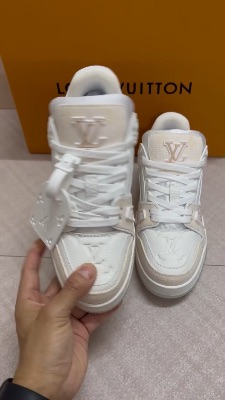 Louis Vuitton LV Trainers — 5