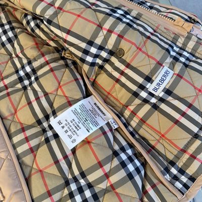 Burberry Kids Quilted Hooded Parka — 5