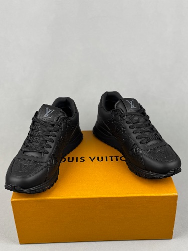 Louis Vuitton Run Away trainers in a black monochrome design — 4