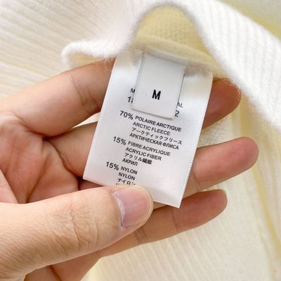 Burberry wool-cashmere crewneck sweater — 10