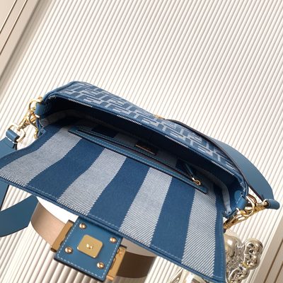 Fendi Medium Baguette shoulder bag (T) — 6