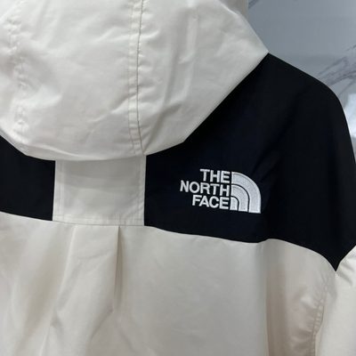 The North Face Mountain Jacket — 5