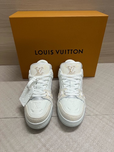 Louis Vuitton LV Trainers — 3
