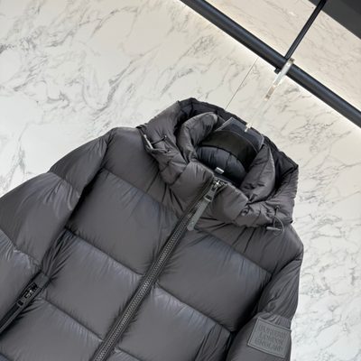 Burberry hooded puffer down jackets — 4