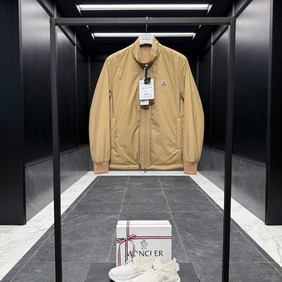 Moncler Contrin down gilet — 4