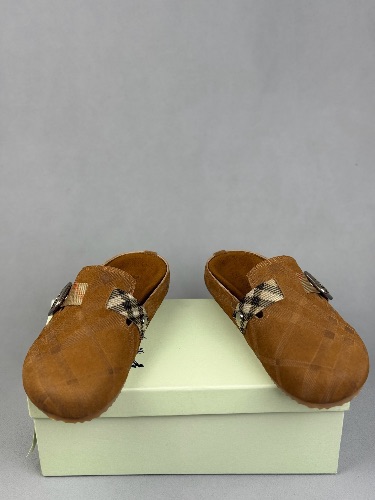 Burberry Checked Suede Urchin clogs in brown — 4
