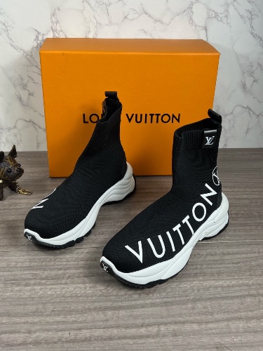 Louis Vuitton Run 55 Sneaker Boots — 3