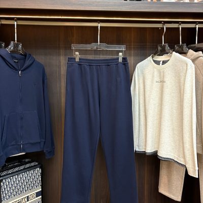 Gucci Tracksuit — 4