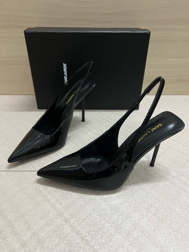 Saint Laurent patent leather slingback pumps — 3