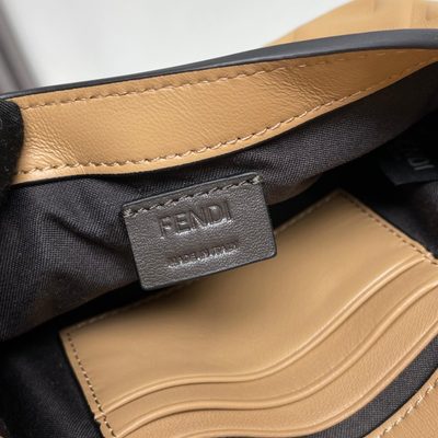 Fendi Baguette bag (T) — 9