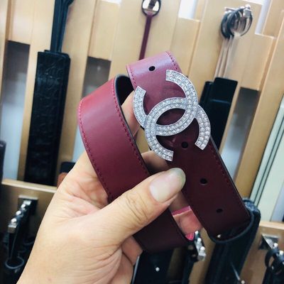Chanel belt features a distinctive double-C buckle — 6