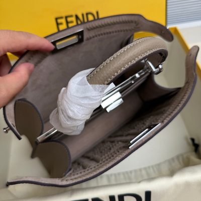 Fendi Peekaboo ISeeU bag (T) — 7