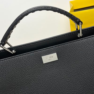Fendi Peekaboo ISeeU handbag (T) — 3